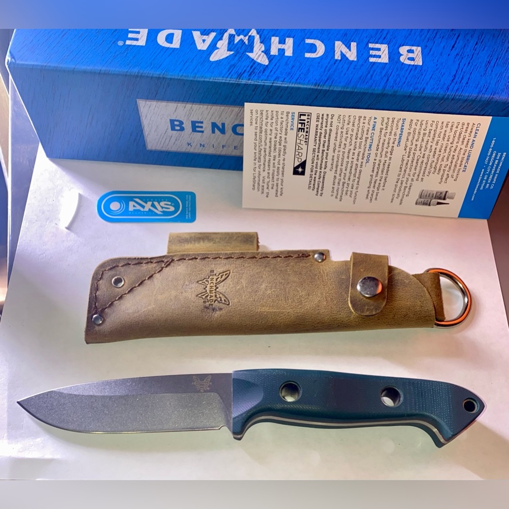 Bushcrafter fixed blade bush knife with leather sheath